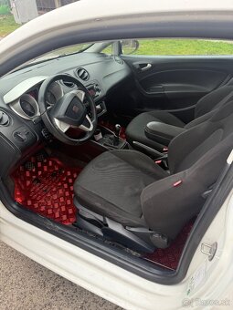 Predam Seat Ibiza 1.9 77kw diesel rok 2009 - 13