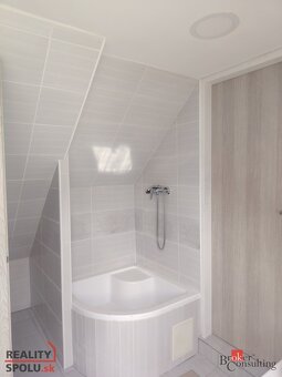 predaj rodinného domu v Tuhrine - 13