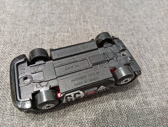 Predám 10x Matchbox - 13