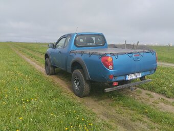 Mitsubishi L200 - 13