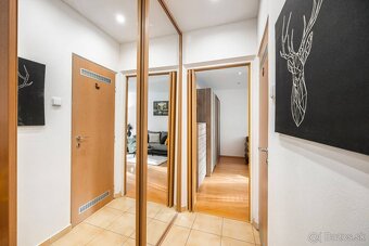 Na predaj 1,5 izbový byt s loggiou - 13