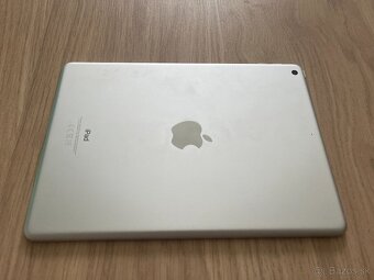 Predám Apple iPad 6. generácie (32 GB, Wi-Fi, Silver) - 13