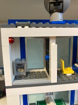 Dve sady lego city policajné - 13