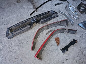 Subaru impreia 1.generacia diely - 13