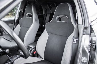 Subaru Impreza 2.5 WRX - 13