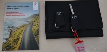 Toyota Corolla 1.6 Valvematic, Automat, SR voz, TOP STAV - 13