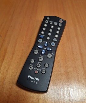 Funkční videorekordér Philips VR210, top stav - 13