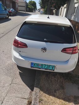 Volkswagen Golf e-Golf - 13
