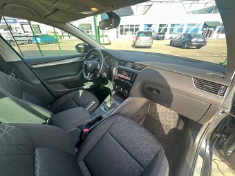 Škoda Octavia Combi 2.0 TDi Style DSG - 13