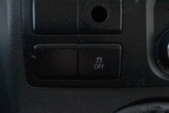 Volkswagen Caravelle 2.0TDi - 13