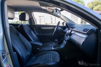 Volkswagen Passat b7 Variant 2.0 TDI Highline - 13