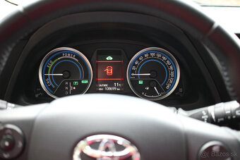 Toyota auris hybrid 1,8 - 13