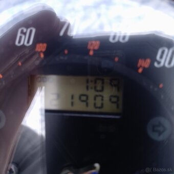 Yamaha Raider XV 1900 - 13