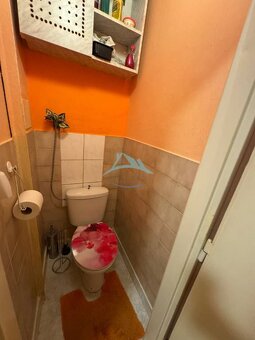 Na predaj 3 izbový byt na prízemí v centre mesta Šahy. - 13