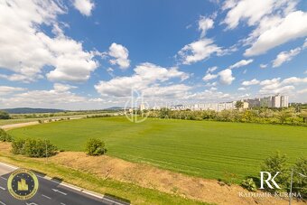 Prenájom - 2i byt na ul. Labutia v Slnečniciach s parkovaním - 13