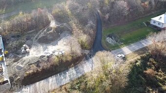 Slnečný a priestranný rekreačný pozemok v Moravskom Lieskovo - 13