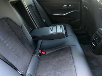 BMW Rad 3 Touring 320e xDrive - 13
