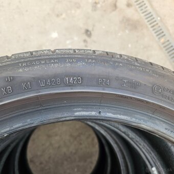 255/40 r18 Pirelli - 13