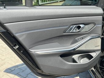 BMW Rad 3 M340d mHEV xDrive A/T - 13