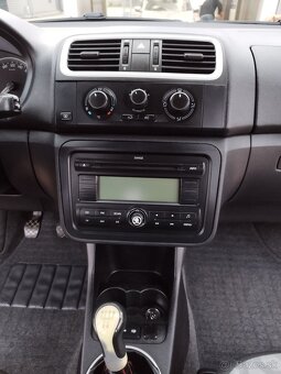 Škoda Fabia combi 1.2 benzín - 13