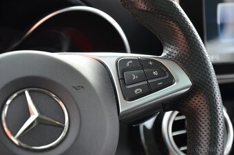 Mercedes-Benz GLC SUV 250 4Matic AMG Night Packet - 13