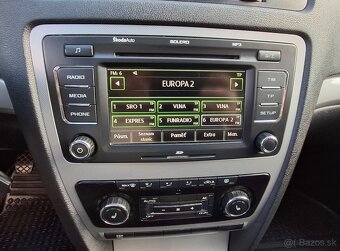 Predám Škoda Octavia Combi 1.9 TDI 77kw  ELEGANCE MAX - 13