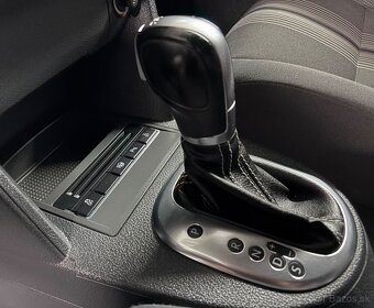 Volkswagen Touran 2.0 TDi, A6, MATCH - 13