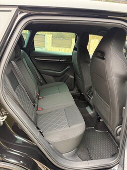 Škoda Karoq 2.0 TDI SCR Sportline 4x4 DSG - 13