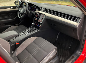 Volkswagen Passat Alltrack 2.0 TDI 200 DSG 4Motion odp. DPH - 13