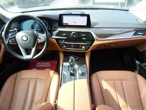 BMW Rad 5 Touring 530d xDrive automat 195kW ťažné,360°kamera - 13