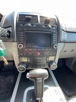 Touareg 2,5 TDi 128kw - 13