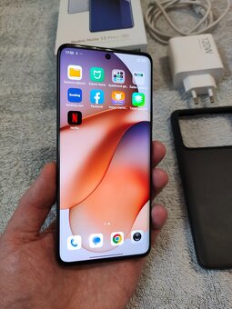 Xiaomi Redmi Note 13 Pro+ 5G 256GB,8GB RAM - 13