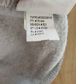 Nová mikina The North Face Oversized Crew - 13