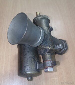 Predám bronzový karburátor B&B 25,4mm s uchytením na závit - - 13