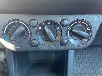 Suzuki Swift 1,3 - 13