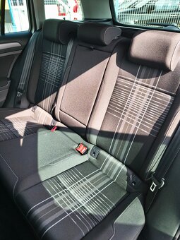 Volkswagen Golf 7 Variant 1.6 TDI BMT 110k - 13