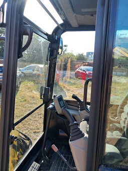 Yanmar SV16, rok 2016 - 13