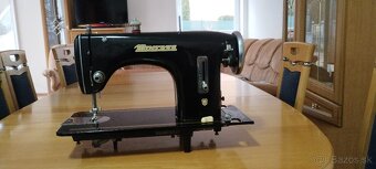 Starožitné šijacie stroje - 13