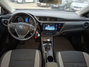 Toyota Auris ACTIVE TREND 1.6 VALVEMATIC 6M/T - 13