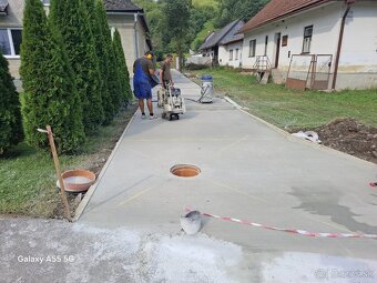 Výkopové a stavebné prace / báger - 13