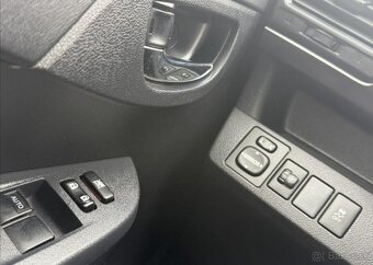 Toyota Verso 1,3 VVT-i 73kW KLIMA benzín manuál 73 kw - 13