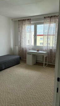 3 izbový byt s balkónom vo Zvolene na sídlisku Západ - 13