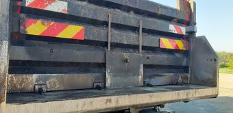 MB AROCS 8x4 Bordmatic/ termokorba/CRAMARO/ ALU disky/ TAŽNÉ - 13