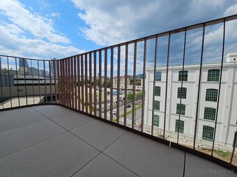 NA PRENÁJOM 3 IZBOVÝ BYT S PARKOVANÍM BRATISLAVA - 13