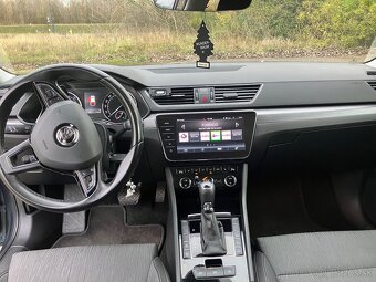 Superb combi Panorama 2,0 TDI - 13