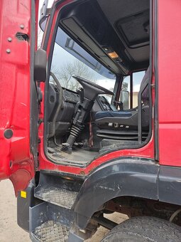 Domiešavač IVECO 280EH - 13