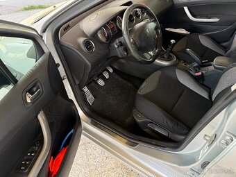 Peugeot 308 1,6 HDi Quiksilver Edition - 13