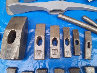 Mix historických vecí 4. - 13