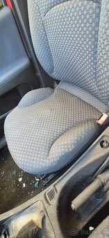 Predam na nahradne diely  fiat stilo  1.6 16v - 13