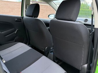 Mazda 2 1.3 benzín 152 000km - 13